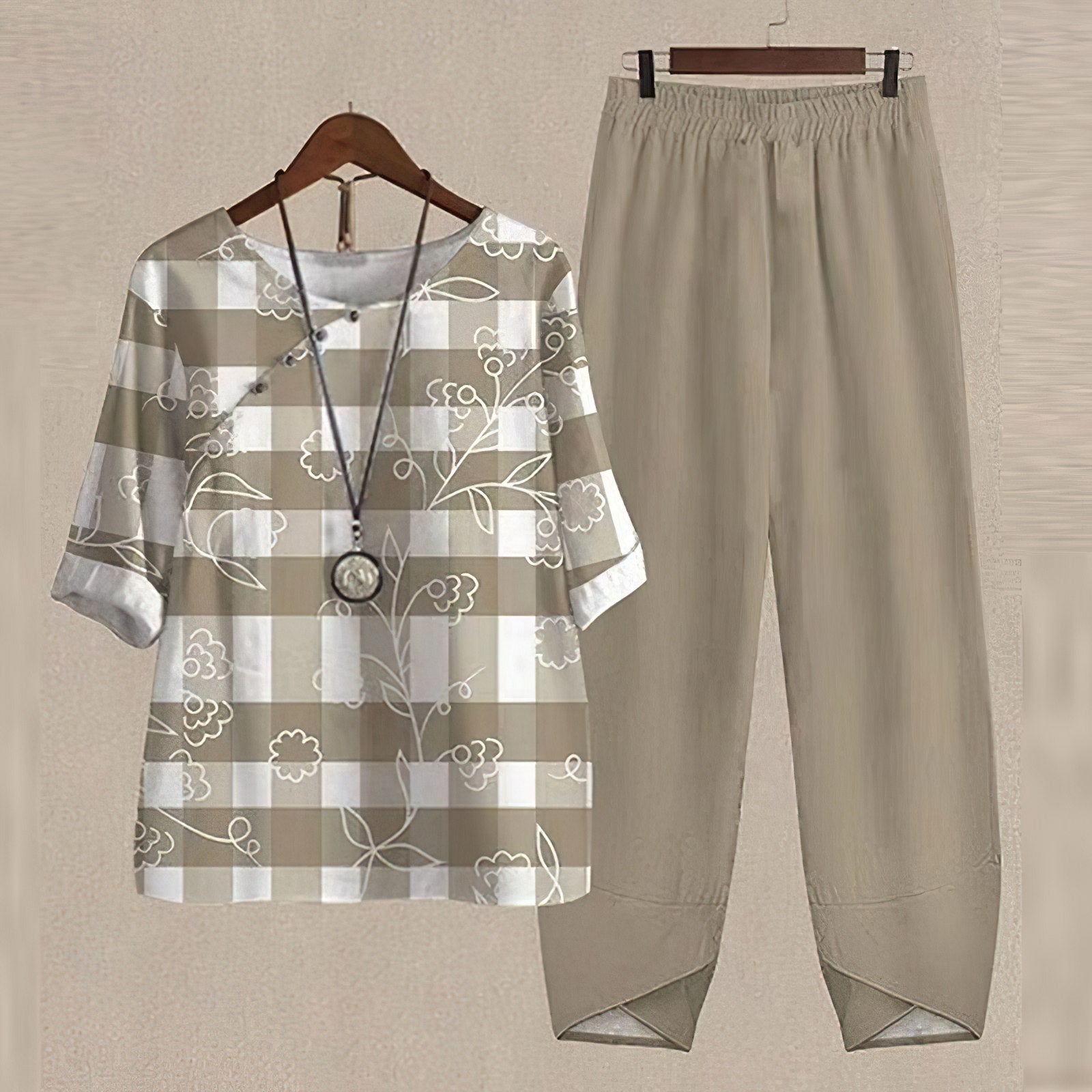 Evania™ - Elegant & Luftigt Set med Blus och Byxor