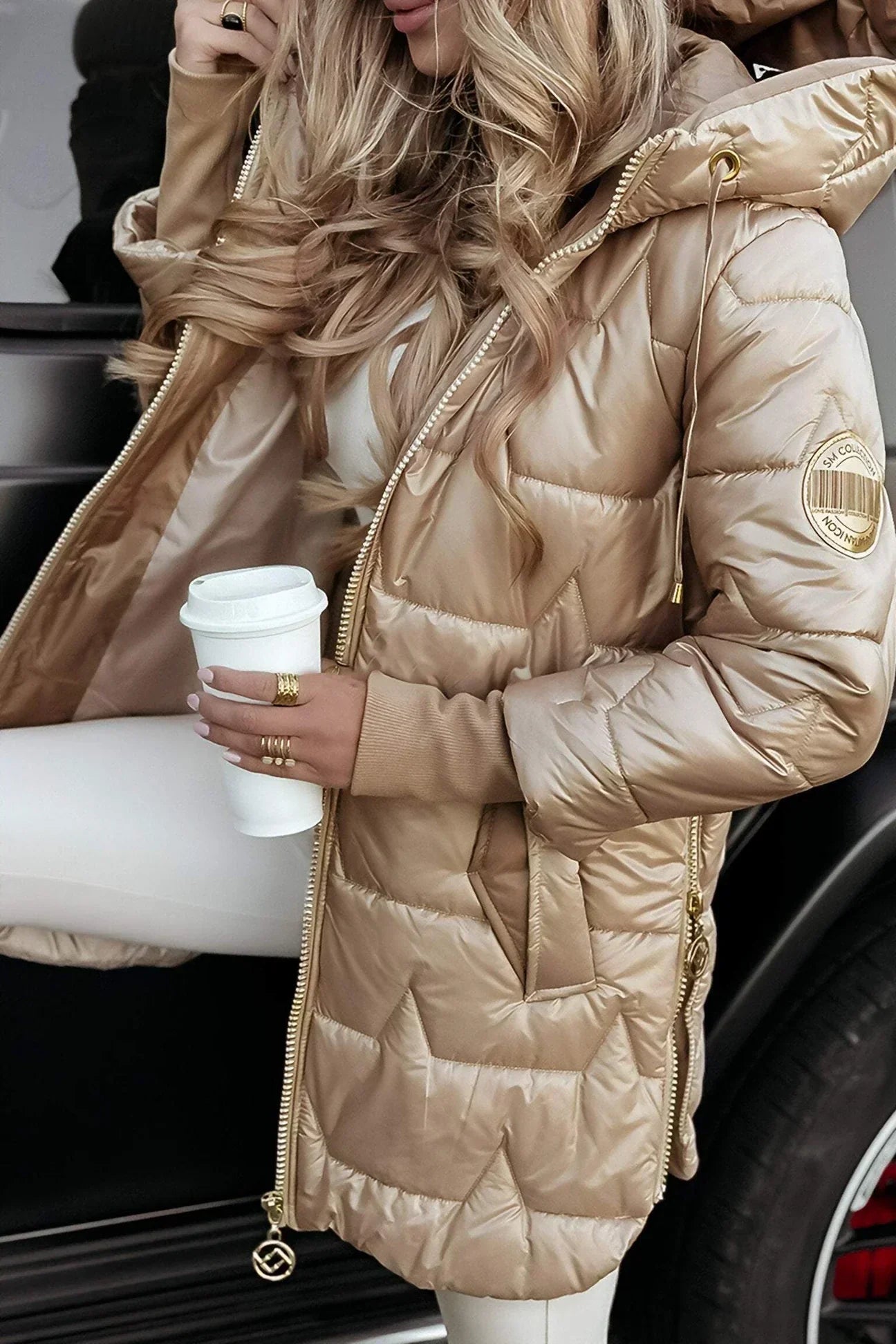 Chivelle™ - Elegant Vinterjacka med Huva och Foder